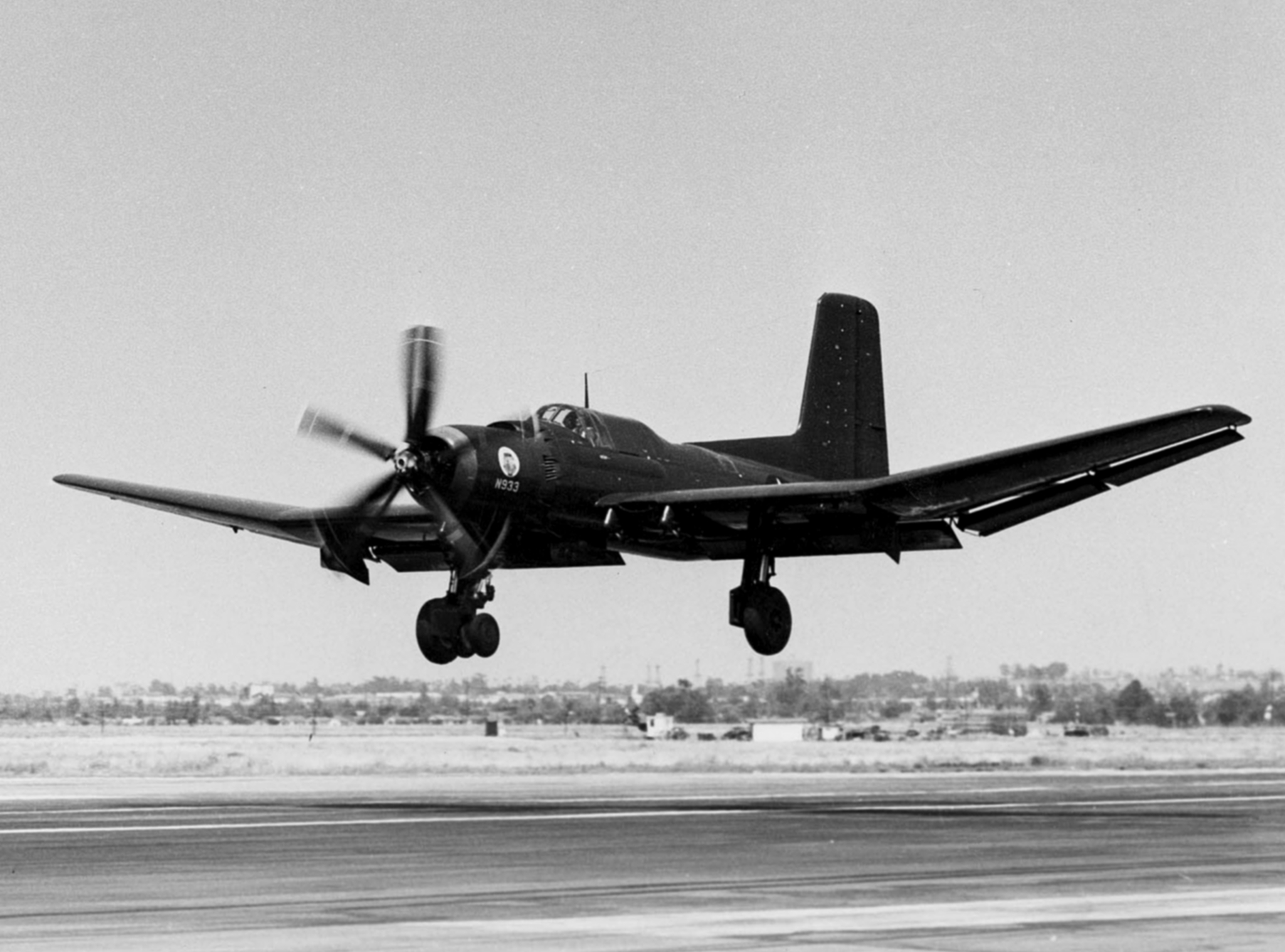 Douglas_XTB2D-1_landing_c1945.jpg