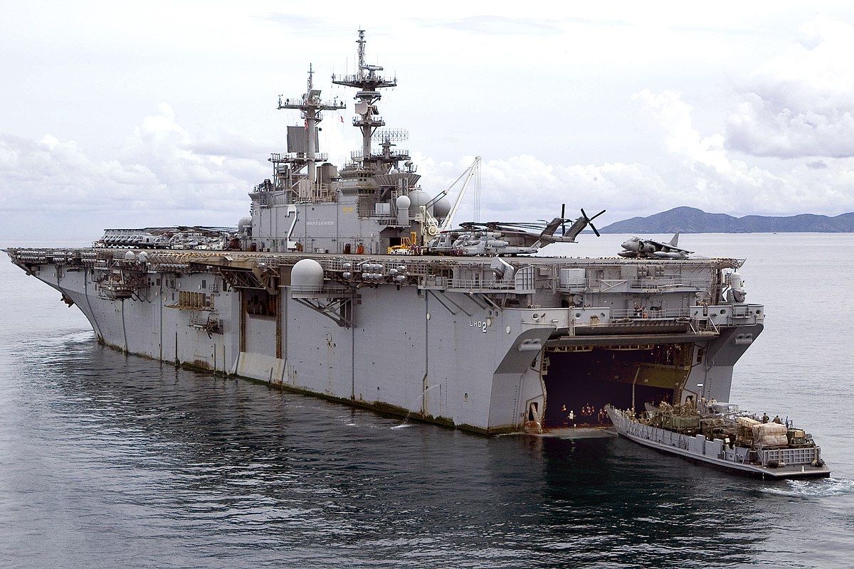 1200px-USS_Essex_Thailand.jpg