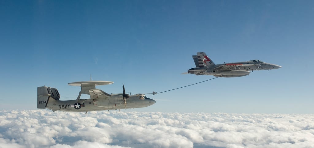 E-2-Hawkeye-aerial-refueling-system.jpg