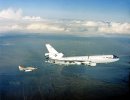 VA -KC-10A_refueling_A-4M_1982.jpg