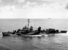 USS_Cassin_Young_(DD-793)_underway_in_1944.webp