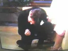 tom-oprah-knee.webp