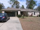 the house with pat's car.JPG