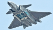 Chengdu J-20 weapons load.png
