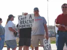 a-pro-war-supporter-in-st-louis-missouri-famously-holds-a-v0-n17kprezyfpa1.webp a-pro-war-supporter-in-st-louis-missouri-famously-holds-a-v0-n17kprezyfpa1.webp