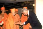 Clinton02.webp