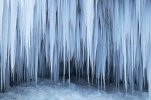 icicle-cave1[1].jpg