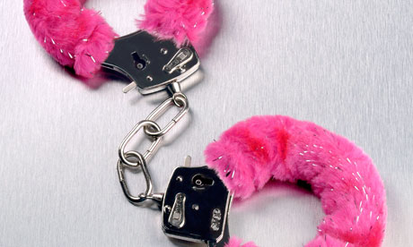 pink-handcuffs-008.jpg