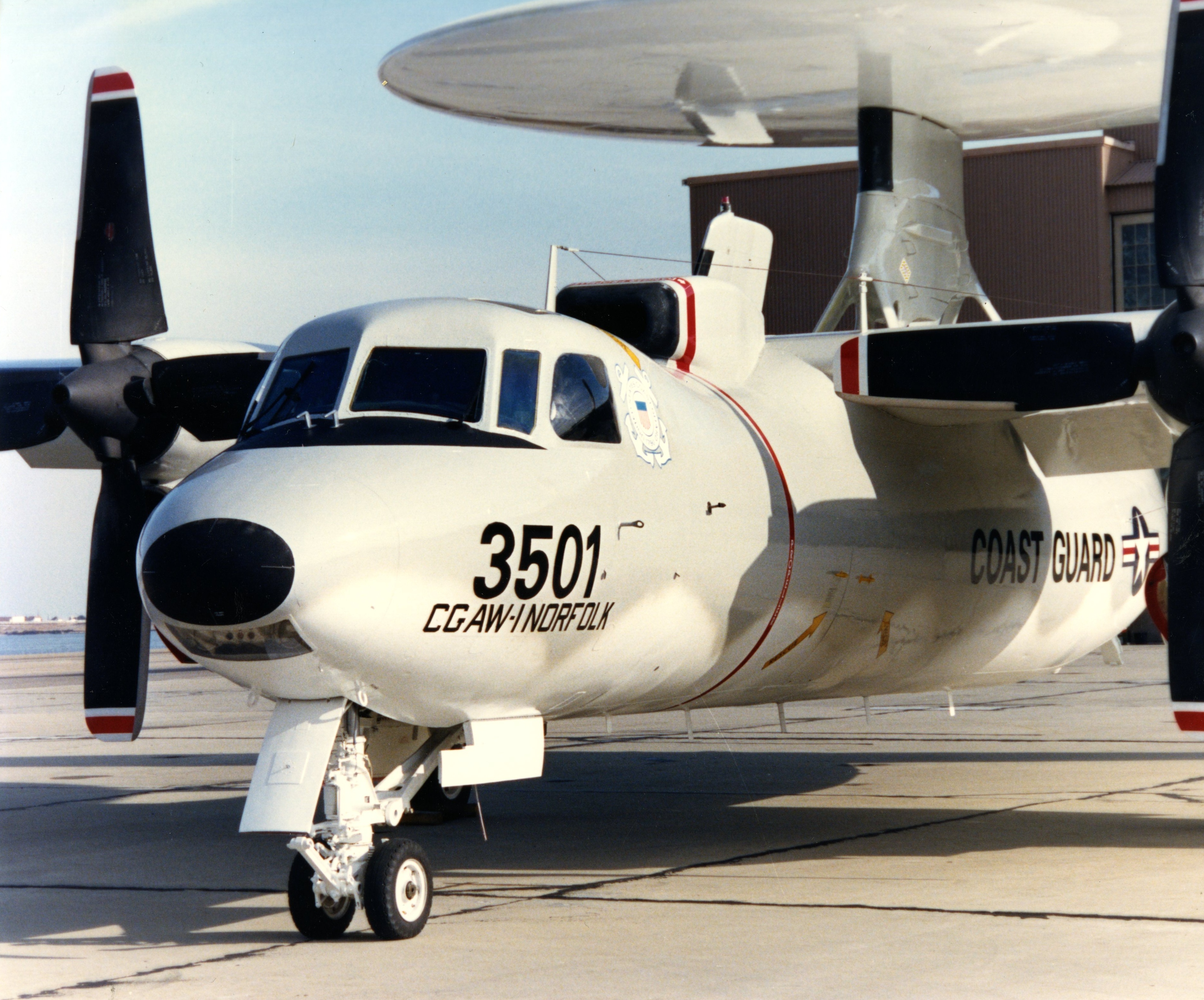 E-2C_3501_US_Coast_Guard.jpg