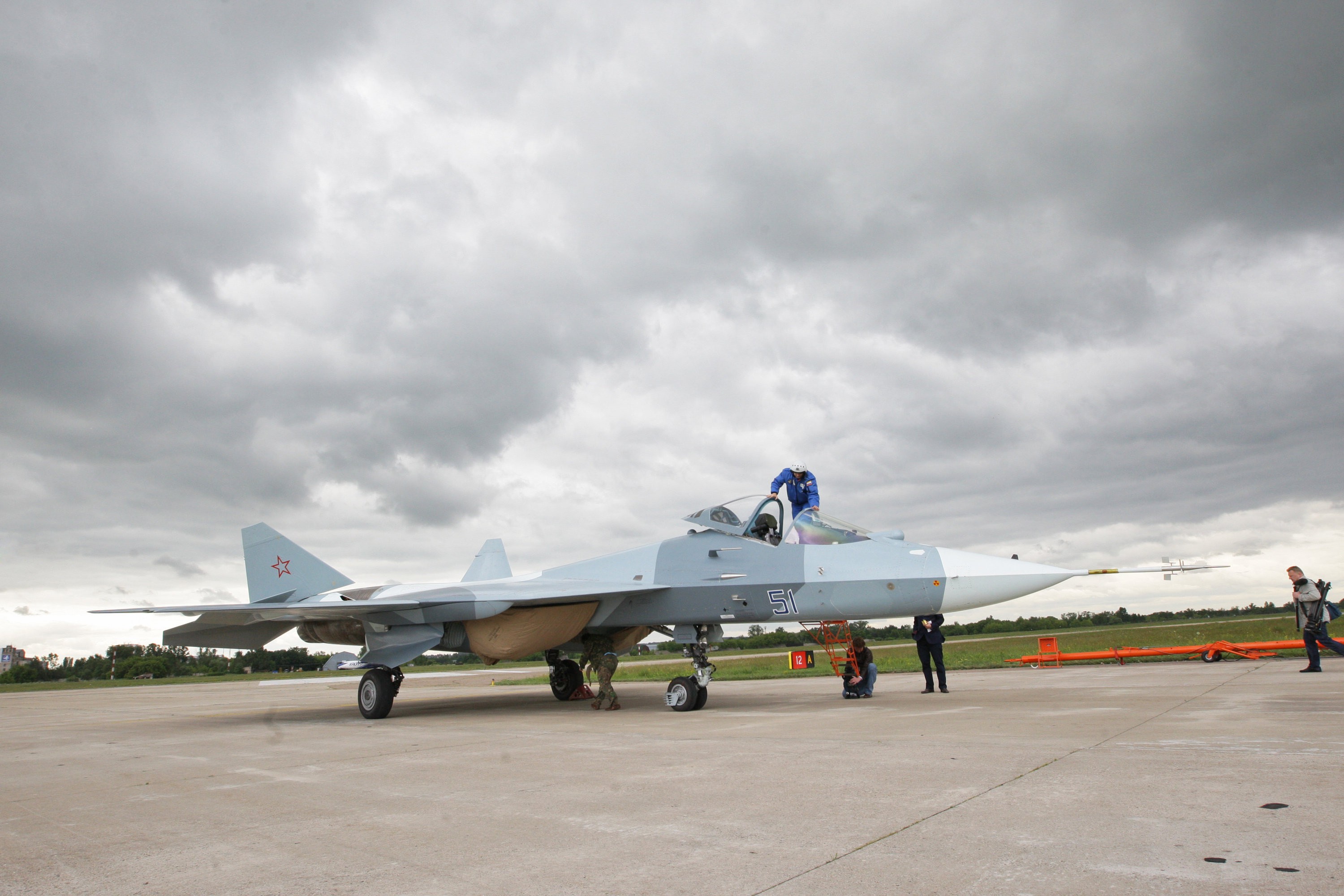 PAK-FA-T50-4.jpg