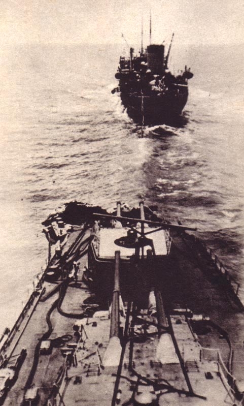 Mogami_%26_Nichiei_Maru_after_Midway.jpg