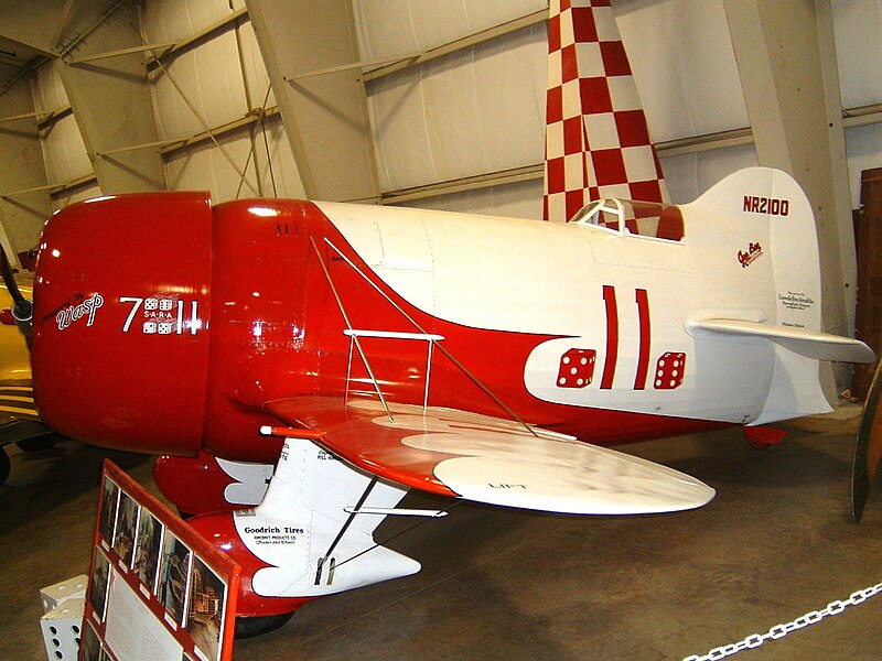 800px-Gee_Bee_R-1.jpg