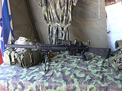 250px-SR-25_pic01.jpg