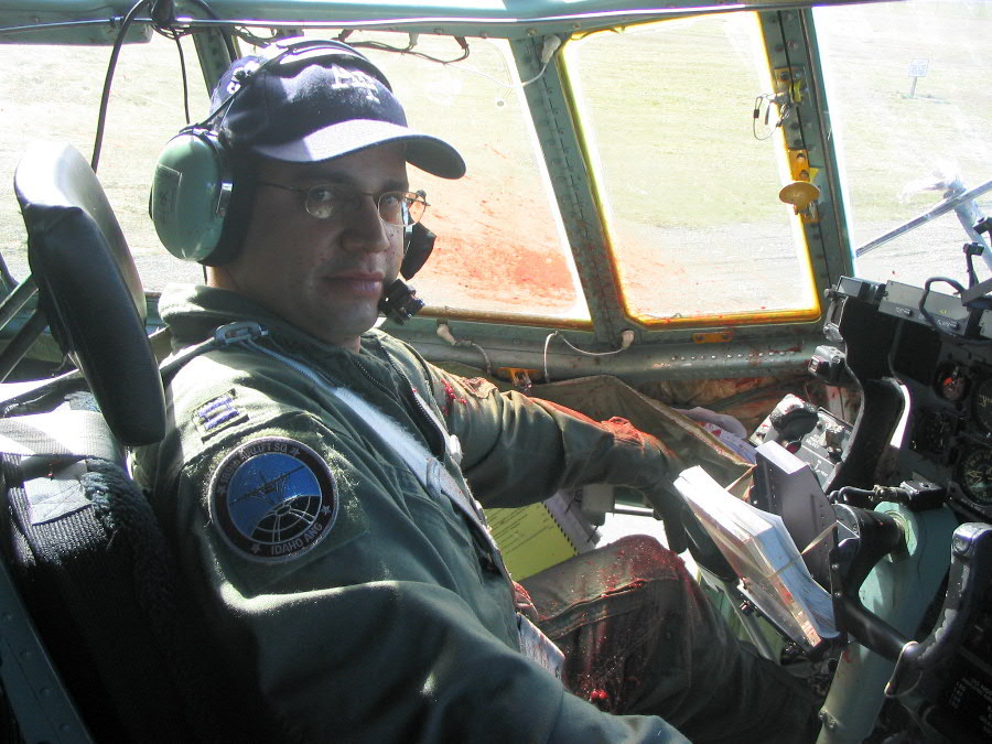 083105-eagle_strike3.jpg