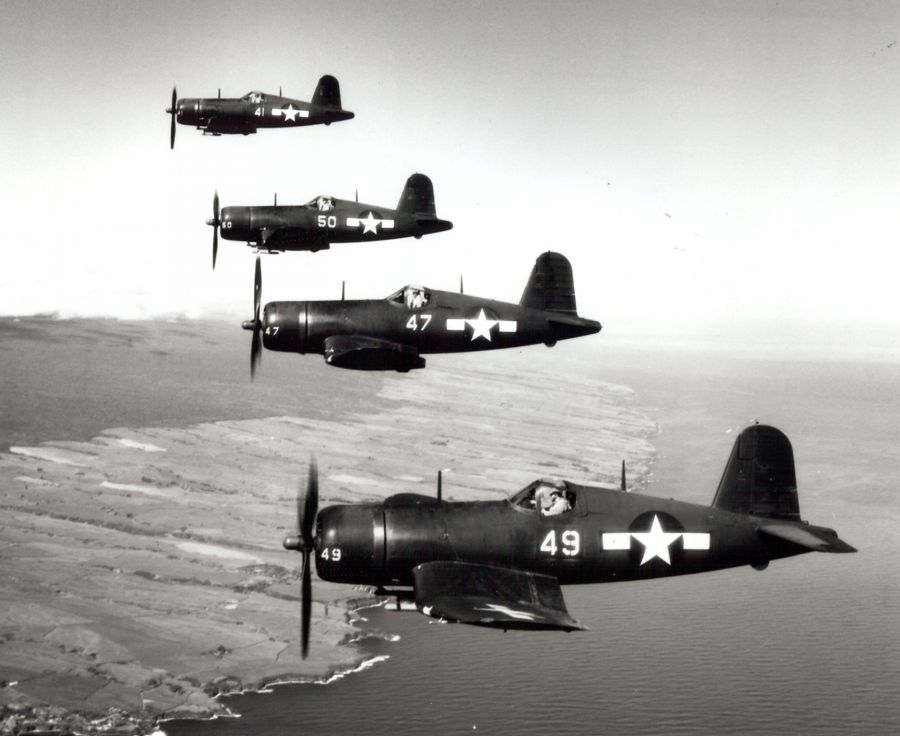 f4u-1d_hawaii_jan45.jpg