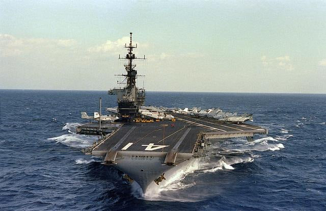 USS_Midway_CV41_7.jpg