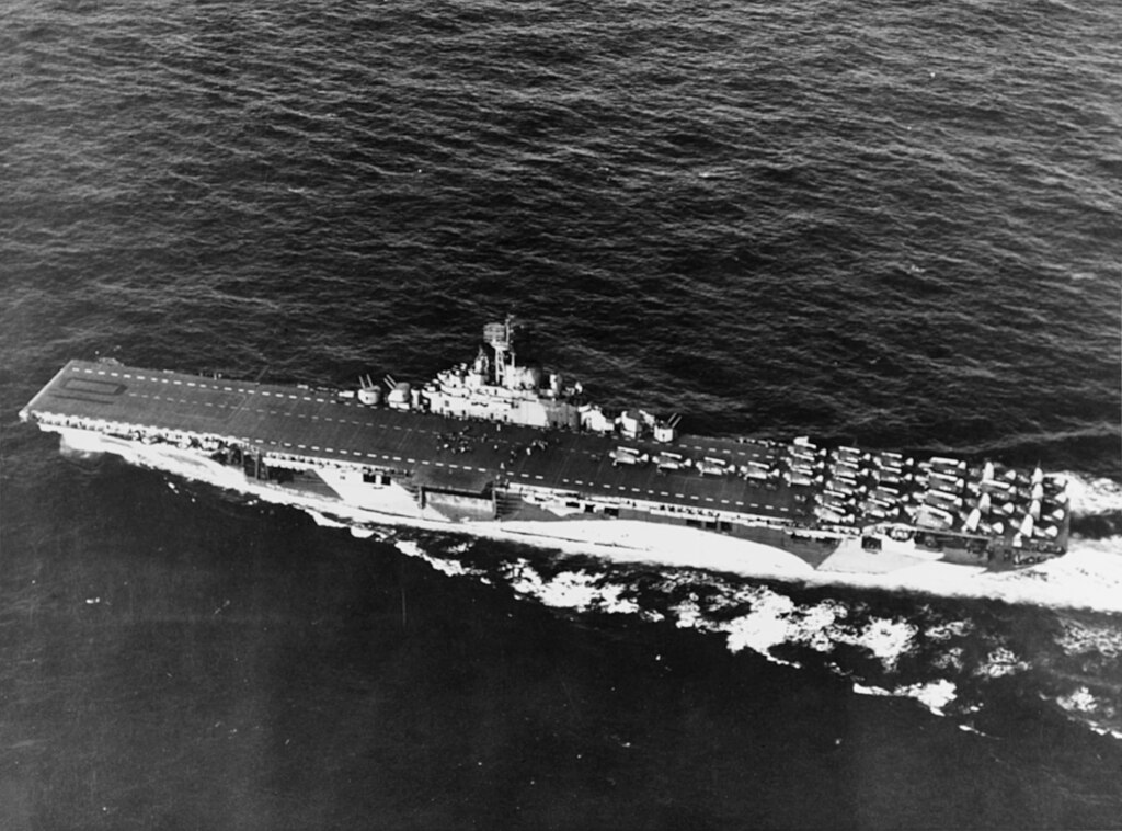 1024px-USS_Yorktown_%28CV-10%29_underway_during_the_Marianas_operation%2C_in_June_1944_%2880-G-238298%29.jpg