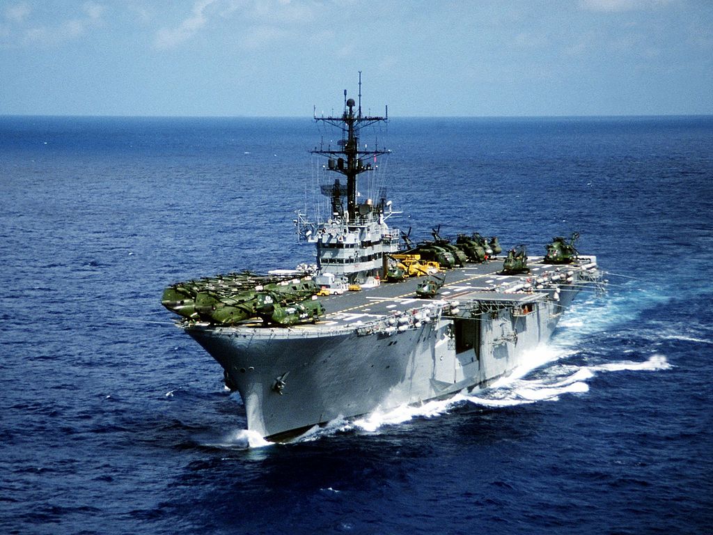 1024px-Port_bow_view_of_USS_Iwo_Jima_%28LPH-2%29_1979.jpg